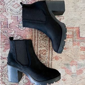NEW Topshop Lug Boots